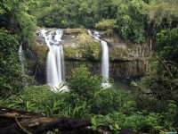     - Tchupalla Falls Palmerston National Park Queensland Australia