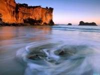     - Stingray Bay North Island New Zealand