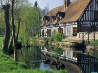     - Lyons-La-Foret, Normandy, France